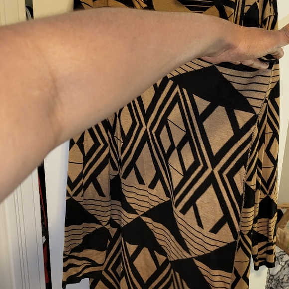 Tribal Print Sweater Cardigan (NWOT) - Picture 3 of 5